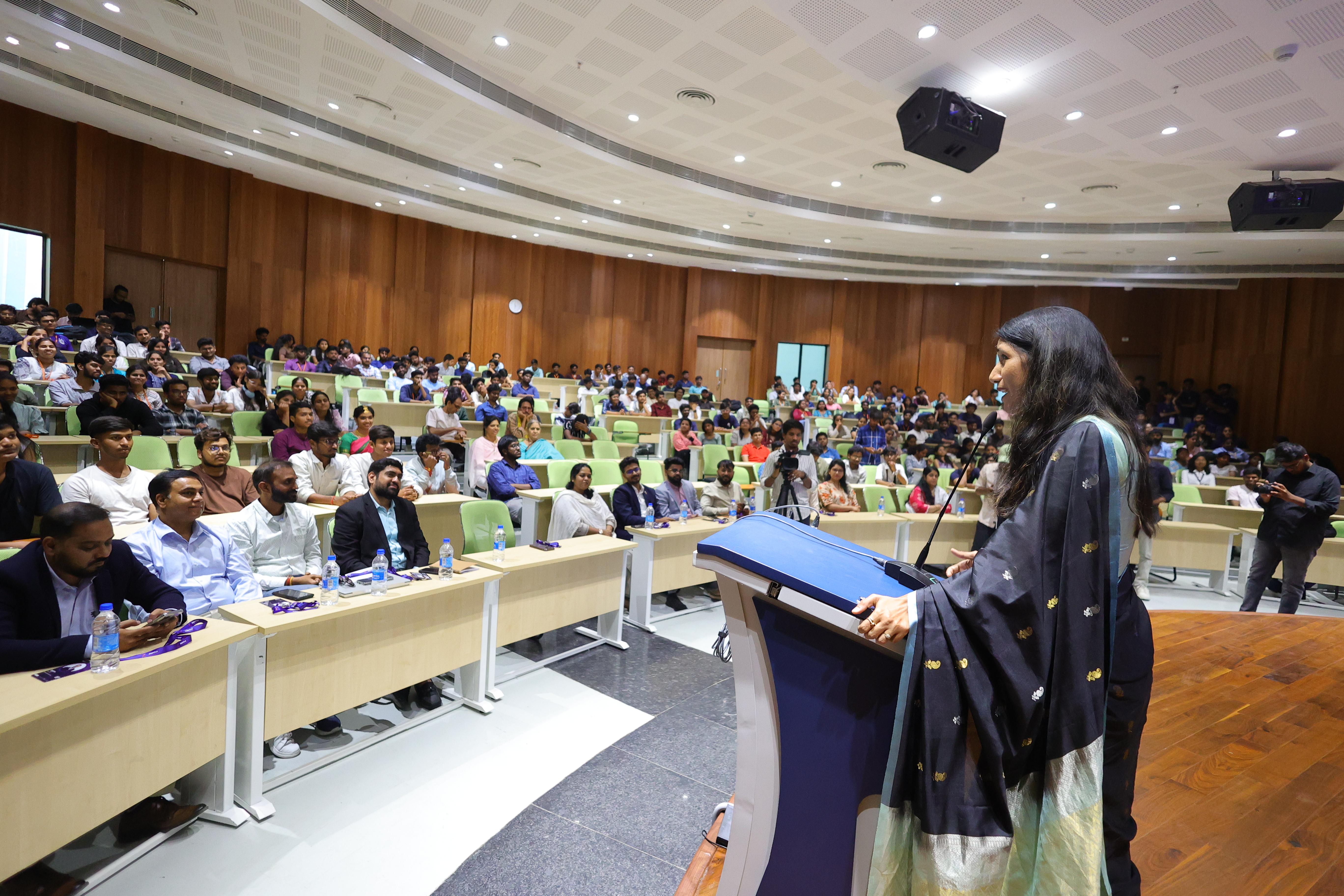 Hatch & Launch: The Startup Summit